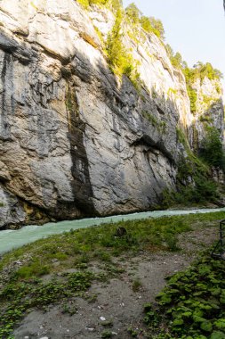 Aare Nehri Boğazı. İsviçre 'de inanılmaz bir kanyon.