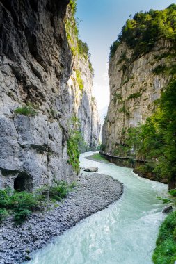 Aare Nehri Boğazı. İsviçre 'de inanılmaz bir kanyon.