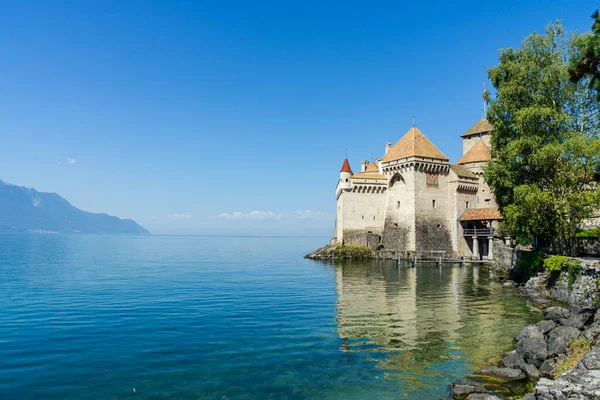 Zamek Chillon Szwajcarii Nad Brzegiem Jeziora Genewskiego — Zdjęcie stockowe