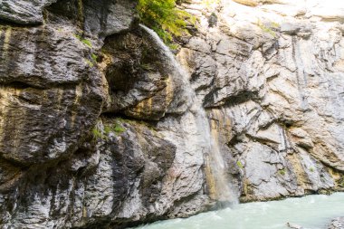 Aare Nehri Boğazı. İsviçre 'de inanılmaz bir kanyon.