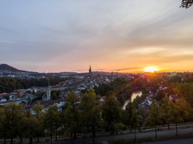 İsviçre 'nin güzel başkentinin Bern manzarası