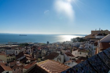 Muhteşem Lisbon. Muhteşem şehrin güzel mimarisi ve doğası