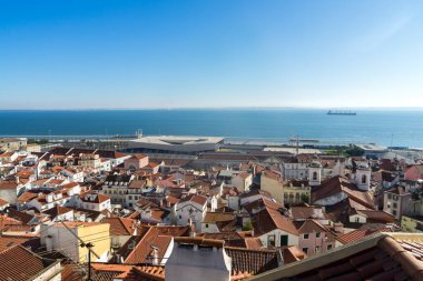 Muhteşem Lisbon. Muhteşem şehrin güzel mimarisi ve doğası