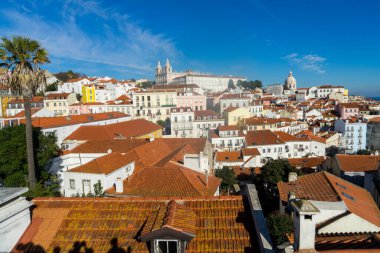 Muhteşem Lisbon. Muhteşem şehrin güzel mimarisi ve doğası