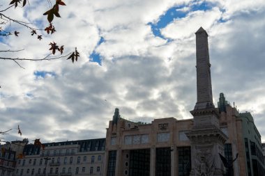 Muhteşem Lisbon. Muhteşem şehrin güzel mimarisi ve doğası