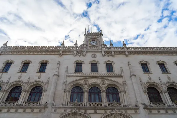 Muhteşem Lisbon. Muhteşem şehrin güzel mimarisi ve doğası