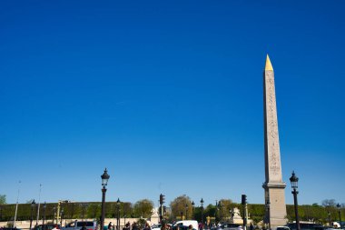 08.04.25.Paris, Fransa Tarihi Mimari ve Anıtları Place de la Concorde, Paris, Fransa.