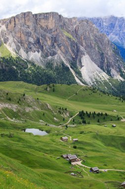 Seceda 'nın Dolomitlerdeki Görkemli Yazı