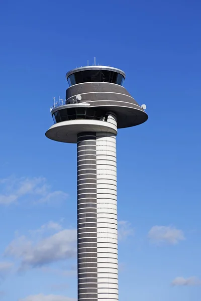 Arlanda Suecia Octubre 2022 Torre Control Del Tráfico Aéreo Luz —  Fotos de Stock