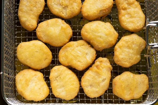 Top View Chicken Nuggets Stainless Steel Deep Fryer Baske — Stock Photo, Image