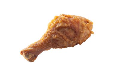 Kızarmış tavuk budu beyaz arka planda izole edilmiş.