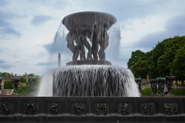 Oslo Norvège Juin 2023 Les Touristes Explorent Vigeland Sculpture Park — Photo