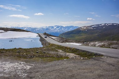 Aurland ve Lradal, Norveç arasındaki 