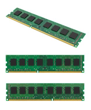 Bilgisayar için DDR3 RAM, beyaz arkaplanda