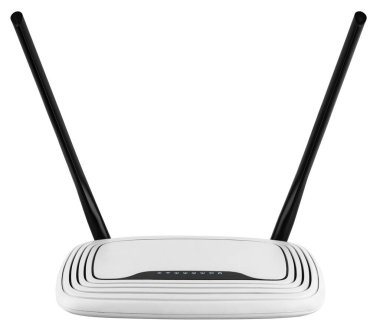 İzolasyonda beyaz bir arkaplanda Wi-Fi ağ yönlendirici