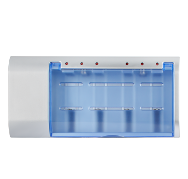 Şarj edilebilir piller için şarj edici AA, AAA ve taçlar