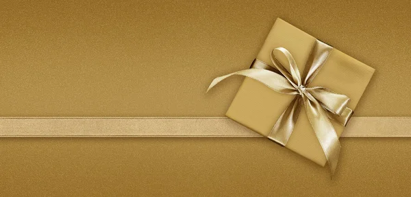 Порожня Подарункова Вітальна Листівка Подарунковою Коробкою Подарунок Яскрава Блискуча Золота — стокове фото