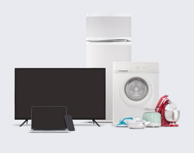Elektronik ve alet edevat mağazası alışverişi. Ev ve mutfak için ev aletleri ve elektronik cihazlar. Süpermarketlerde, alışveriş merkezlerinde ve çevrimiçi alışveriş merkezlerinde en iyi fiyatlar ve satışlar afiş sunuyor