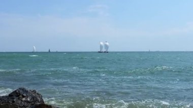 Yelkenli tekneler yarış videosu
