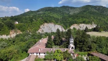Kapinovo Manastırı St Nicholas Bulgaristan Veliko Tarnovo insansız hava aracı görüntüsü