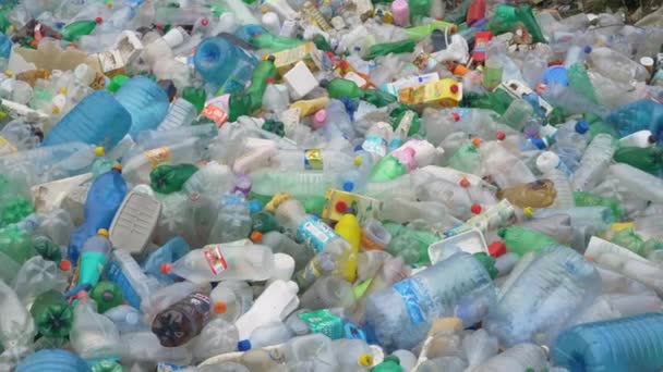 Tirana Albania March 2022 Accumulated Plastic Packaging Bottles Floating River — Stock Video