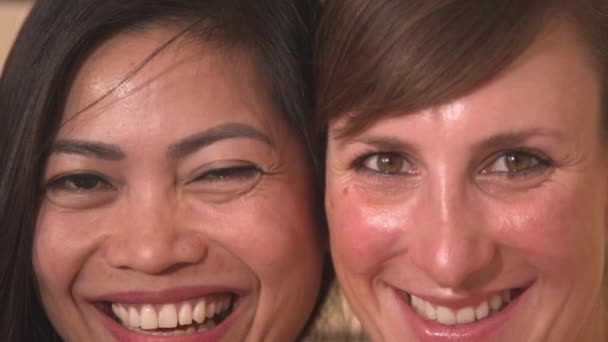 Portrait Close Gyönyörű Portré Vidám Magabiztos Fiatal Hölgyek Vonzó Ázsiai — Stock videók