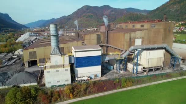 Aerial Flight Rooftop Steel Factory Autumn Landscape Background Industrial Infrastructure — Vídeos de Stock