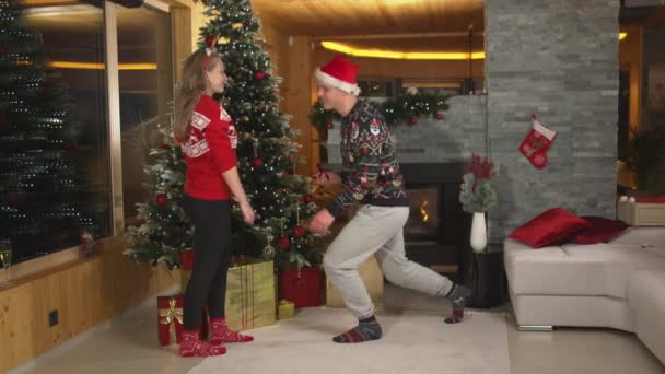 Happy Couple Love Gets Engaged Next Christmas Tree Festive Evening — Stock Video
