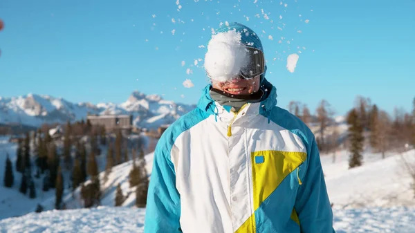 Close Dof Stoked Male Snowboarder Gets Hit Head Large Wet — Zdjęcie stockowe