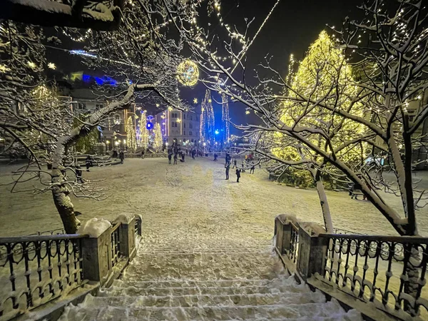 Empty Stairway Descends Picturesque Festively Ornated Preseren Square Cold December — Φωτογραφία Αρχείου
