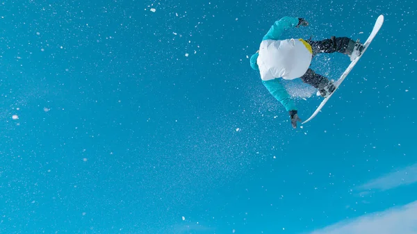 Bottom Copy Space Spectacular Shot Male Tourist Doing Snowboarding Trick — Stok fotoğraf