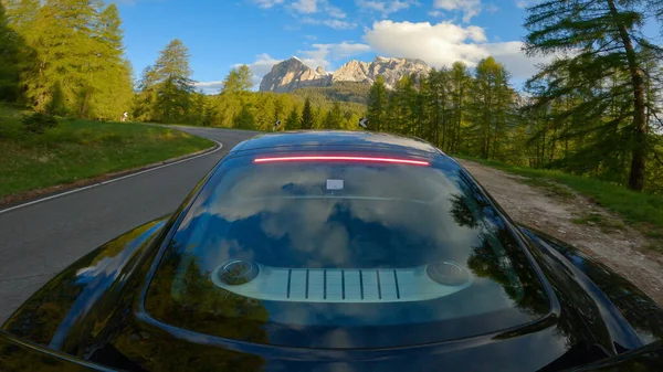 Giau Pass Dolomites Italy May 2022 Car Drive Alpine Road — Stockfoto