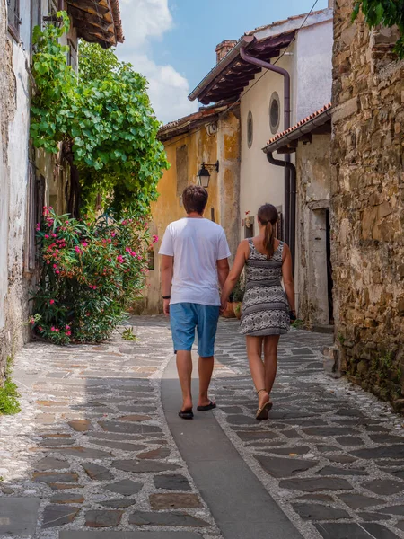 Young Couple Romantic Walk Picturesque Alley Old Historic Town Rear —  Fotos de Stock