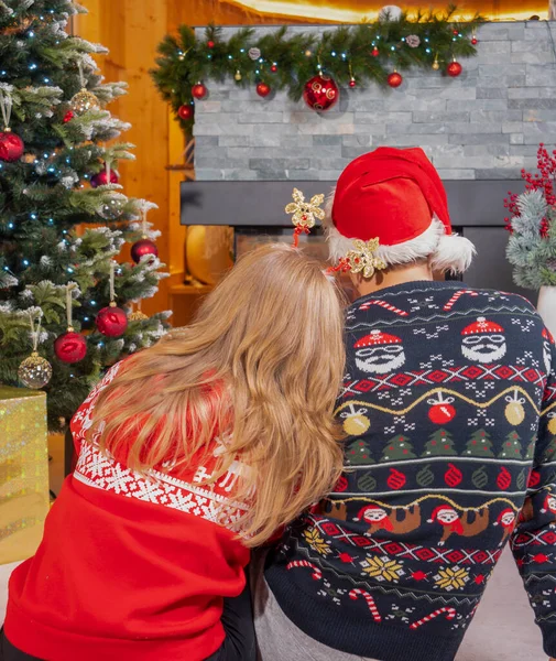 Back View Romantic Couple Hugging Fireplace Christmas Eve Young Man — Zdjęcie stockowe