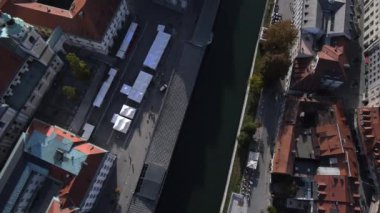 Hava: kale şehir üzerinde
