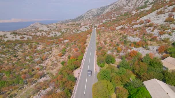 Aerial Adria Autobahn Entlang Der Schönen Herbstküste Panorama Asphaltstraße Der — Stockvideo
