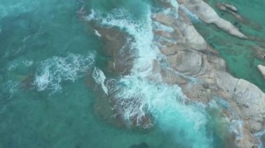 Kıbrıs 'ın kayalık kıyıları