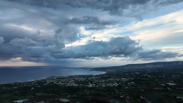 Fırtınalı Günbatımı Gökyüzü Tarafından Yakalandı Telifsiz Stok Video