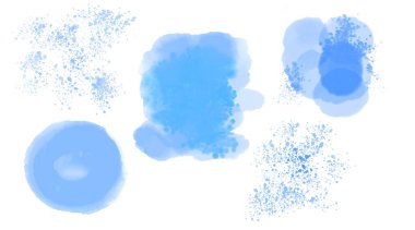 Bir takım suluboya lekeler. Beyaz arka planda mavi su lekeleri var. Yüksek kaliteli illüstrasyon