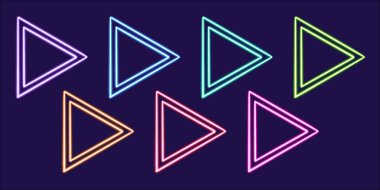 üçgen parlayan masaüstü simgesini, neon üçgen çıkartmasını, neon figürünü, parıldayan figürü, neon geometrik şekilleri ayarlayın. Yüksek kaliteli illüstrasyon