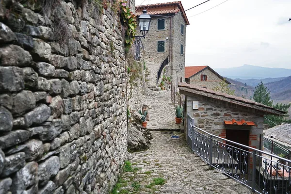Glimpse Ancient Medieval Village Raggiolo Tuscany Italy — Stock Photo, Image