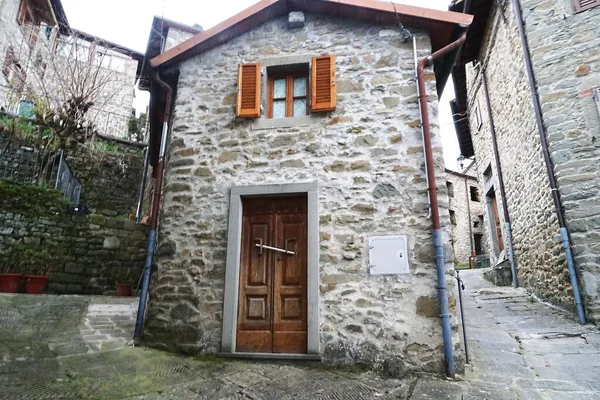 Scorcio Dell Antico Borgo Medievale Raggiolo Toscana Italia — Foto Stock