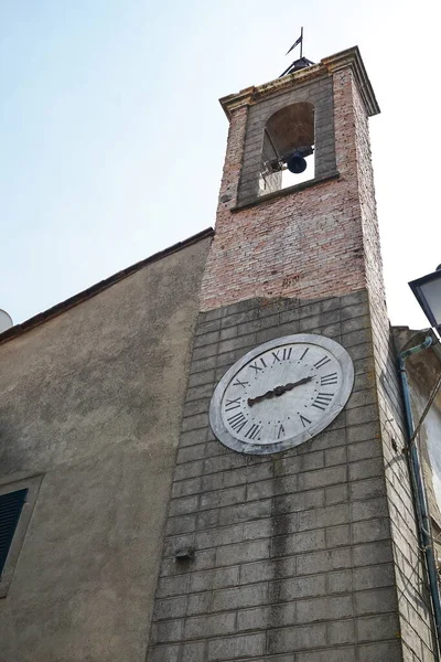 Zvonice Historickém Centru Starobylé Vesnice Chiusdino Toskánsko Itálie — Stock fotografie
