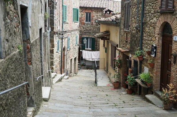 Ruelle Dans Ancien Village Chiusdino Toscane Italie — Photo