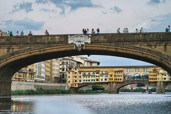 Ponts Sur Fleuve Arno Vus Par Bateau Florence Toscane Italie — Photo