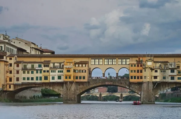 Ponte Vecchio Sett Utifrån Båt Floden Arno Florens Toscana Italien — Stockfoto