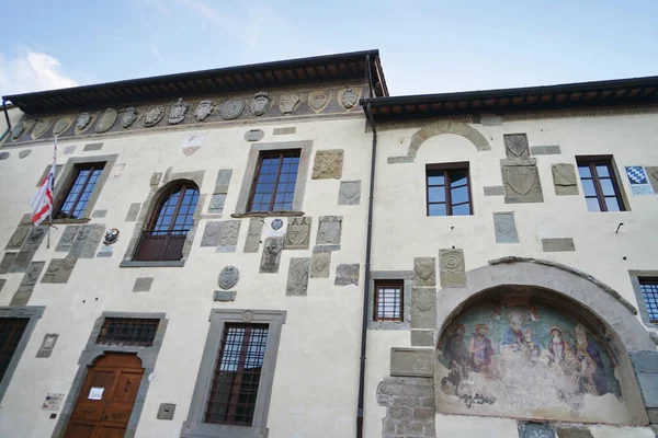 Дворец Преторио Викарио Ангиари Тоскана Италия — стоковое фото