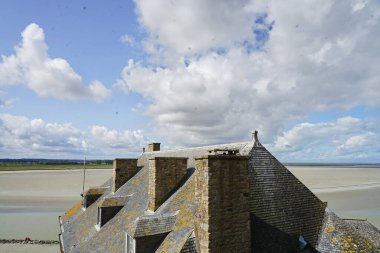 Fransa, Normandiya 'daki Mont Saint Michel' in duvarlarından Panorama