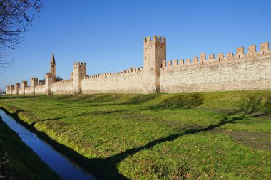 Montagnana, Veneto, İtalya 'nın ortaçağ duvarları