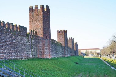 Montagnana, Veneto, İtalya 'nın ortaçağ duvarları
